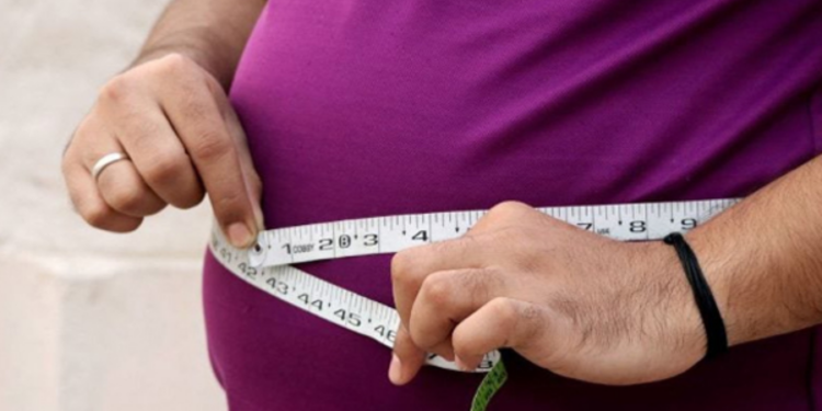 தொப்பையை குறைக்க உதவும்  முருங்கை டீ