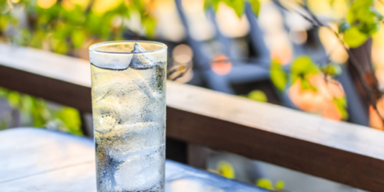 குளிர்ந்த நீரை குடிப்பதால் ஏற்ப்படும் பிரச்சினைகள்