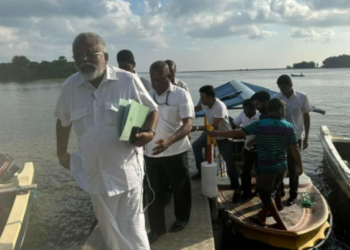 யாழ் நெடுந்தீவு கொலை தொடர்பில் தீவிரம் காட்டும் கடற்தொழில் அமைச்சர்  டக்ளஸ் தேவானந்தா