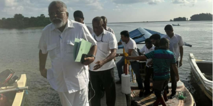 யாழ் நெடுந்தீவு கொலை தொடர்பில் தீவிரம் காட்டும் கடற்தொழில் அமைச்சர்  டக்ளஸ் தேவானந்தா