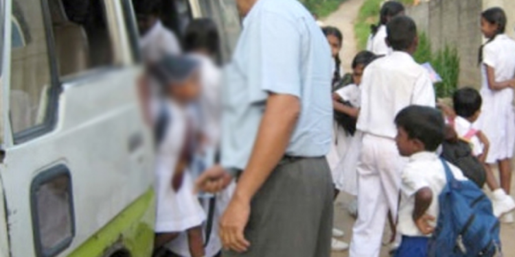 பாடசாலை மாணவர்களுக்கான போக்குவரத்து கட்டணம் குறைப்பு!