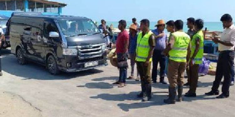 நெடுந்தீவில் படுகொலை செய்யப்பட்டவர்களில் இருவரின் சடலம் உறவினர்களிடம் ஒப்படைப்பு!