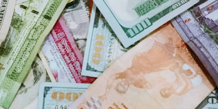 இலங்கை ரூபாவின் பெறுமதியில் ஏற்ப்பட்டுள்ள மாற்றம்!