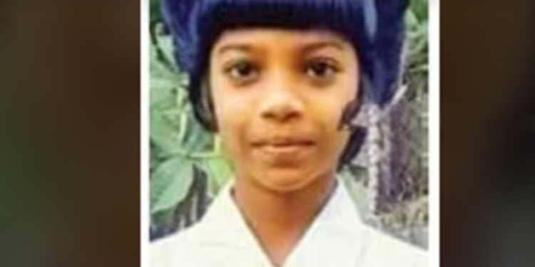 பணப்பையை கண்டெடுத்த பாடசாலை மாணவிக்கு குவியும் வாழ்த்துக்கள்