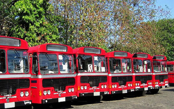 இலங்கை பேருந்துகளில் அமுலுக்கு வர இருக்கும் நடைமுறை!