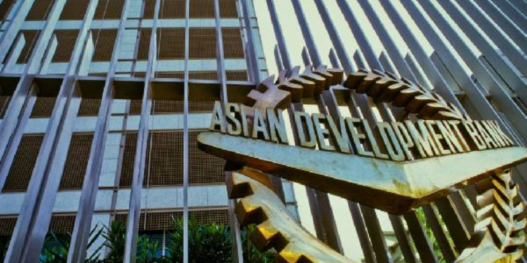 இலங்கைக்கான கடன் தொடர்பில் ஆசிய அபிவிருத்தி வங்கியின் தலைவர் விடுத்துள்ள கோரிக்கை!