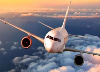 விமானத்தில் நடக்கும் அருவருப்பான விஷயங்கள்