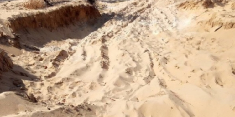 மட்டக்களப்பில் இடம்பெறும் சட்டவிரோத மண் அகழ்வு தொடர்பில் ஜனாதிபதி செயலகம் பிறப்பித்துள்ள உத்தரவு!