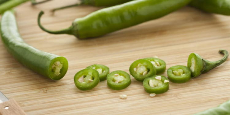 உடல் எடையை அதிகரிக்க உதவும் பச்சைமிளகாய்