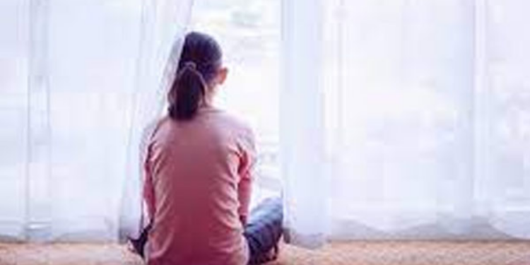 வான் ஒன்றிற்குள் வைத்து பாலியல் துஷ்பிரயோகத்திற்கு உட்படுத்தப்பட்ட பாடசாலை மாணவி!