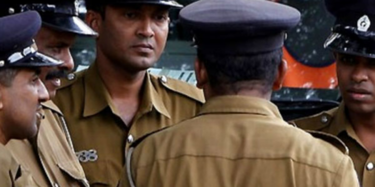 யாழில் வீடொன்றில் இருந்து  இளைஞர் ஒருவரின் சடலம் மீட்க்கப்பட்டமை பெரும் பரபரப்பை ஏற்ப்படுத்தியுள்ளது!