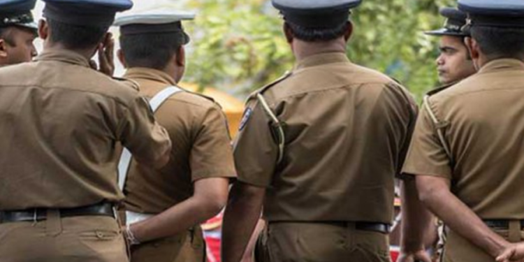 பாடசாலை அதிபரை தாக்கிய மாணவனின் தந்தை கைது!