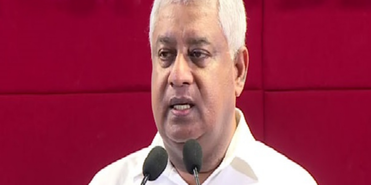 பொலிஸ் அதிகாரிகளுக்கு பாதுகாப்பு அமைச்சர் பிறப்பித்துள்ள உத்தரவு!