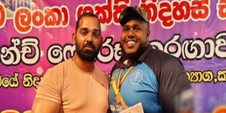 சர்வதேச ரீதியில் பளுதூக்கும் போட்டியில் சாதனை படைத்த யாழ் இளைஞர்