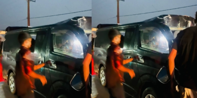 கொழும்பில் இருந்து யாழ் நோக்கி பயணித்த ஹயஸ் விபத்திற்க்குள்ளானது!