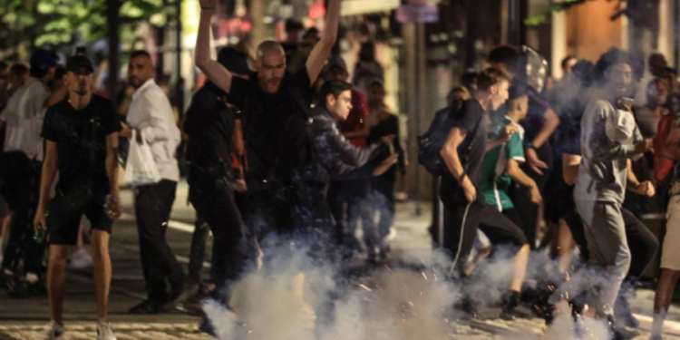 பிரான்சில் நிறைவடையாத கலவரம்