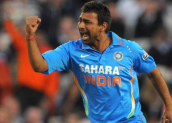 இந்திய முன்னாள் கிரிக்கெட் வீரர் பந்துவீச்சாளர் பிரவீன் குமார் கார் விபத்தில் உயிர் பிழைப்பு!