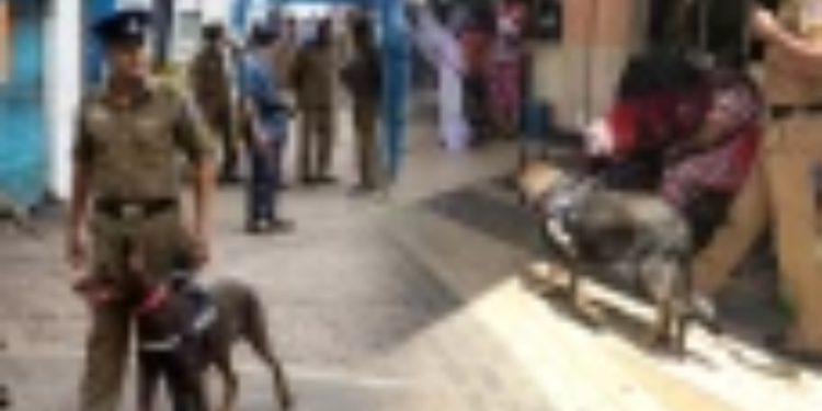 வைத்தியசாலையில் நிகழ்ந்த வன்முறையால் நபர் ஒருவர்  உயிரிழப்பு!