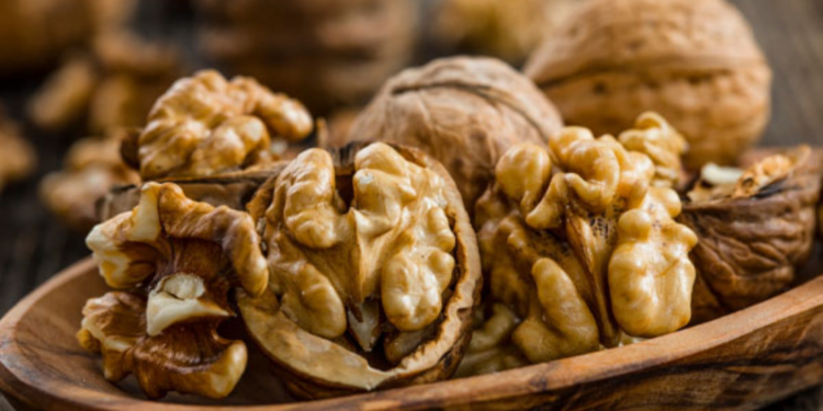 தினமும் வால்நட்ஸை சாப்பிட்டால் கிடைக்கும் நன்மைகள்