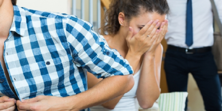 கனடா குடும்பத்தாரால் லண்டனில் இரண்டான தமிழ் குடும்பம்