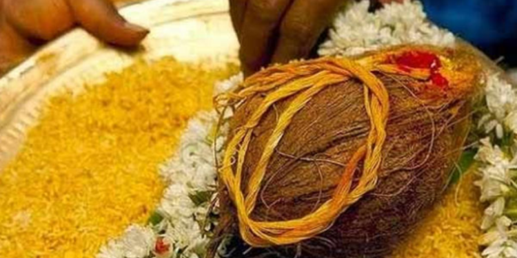 திருமணத்தில் அட்சதை தூவுவதற்கு என்ன காரணம் தெரியுமா?