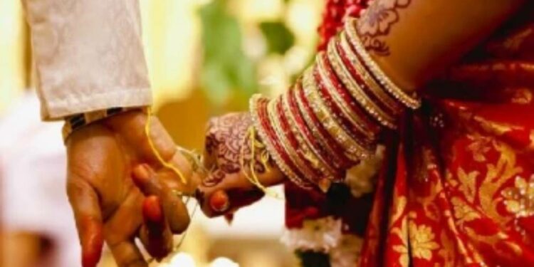 தமிழர் பகுதியில் பெண் பார்க்க சென்று 18 இலட்ச ரூபாய் மோசடி