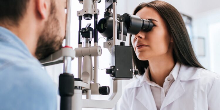 யாழ் போதனா வைத்தியசாலையில் இலவச கண் சத்திரசிகிச்சை!