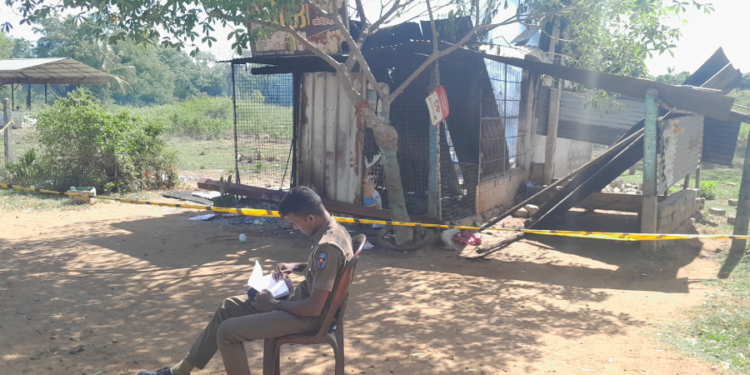 முல்லைத்தீவில் தீக்கிரையான கடை