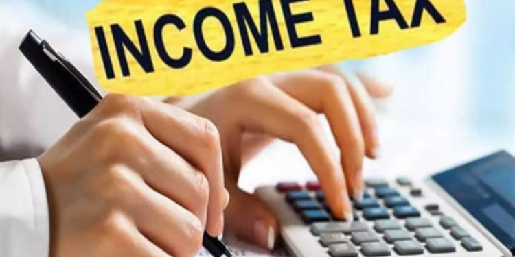 சொந்த வீடுகளில் வசிப்பவர்களிடம் வரி அறவிட இயலாது