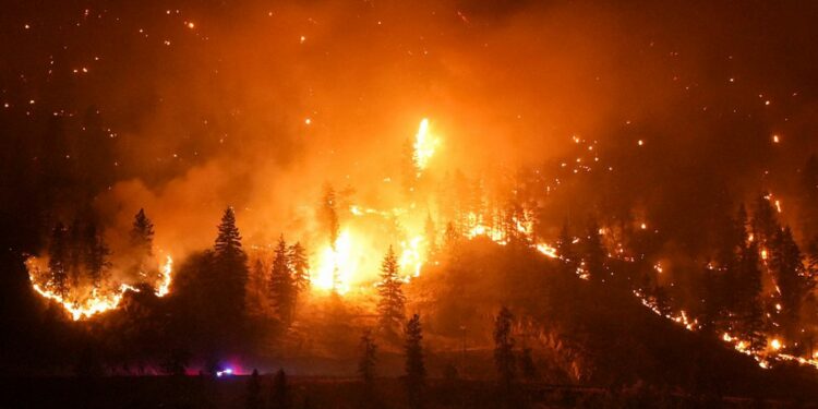 கனடா காட்டுதீ- பிரிட்டிஸ் கொலம்பியாவில் அவசரநிலை