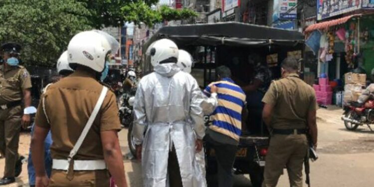 யாழ் விடுதி ஒன்றில் யுவதிக்கு நேர்ந்த சோகம்!