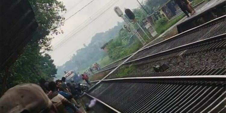 ரயில் விபத்தில் உயிரிழந்த இளைஞரின் குடும்பத்திற்கு இழப்பீடு!