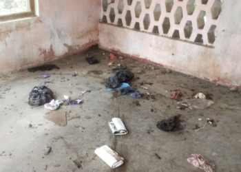 ஆட்களில்லா வீடுகளில் அரங்கேறும் கொடூரம்