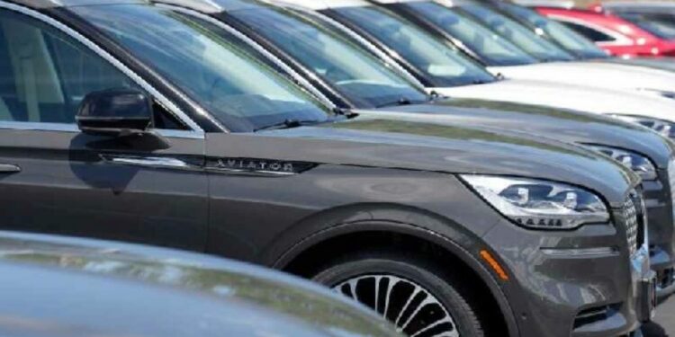 கனடாவில் தீ பற்றும் வாகனங்கள் தொடர்பில் எச்சரிக்கை விடுப்பு!