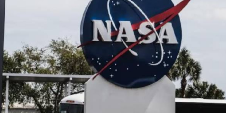 செவ்வாய் கிரகத்திற்கு விண்கலத்தை அனுப்பிய நாசா!