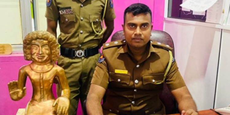 வவுனியாவில் காணமல் போன சிலை யாழில் மீட்பு!