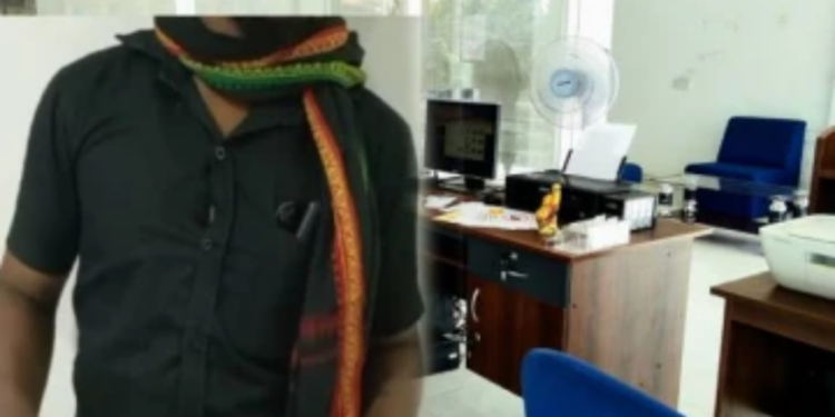 இளைஞனை ஏமாற்றிய வேலைவாய்ப்பு எஜென்சி!