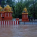 வெள்ள நீரில் மூழ்கிய இலங்கையின் மிகவும் புகழ் பெற்ற கோயில்!