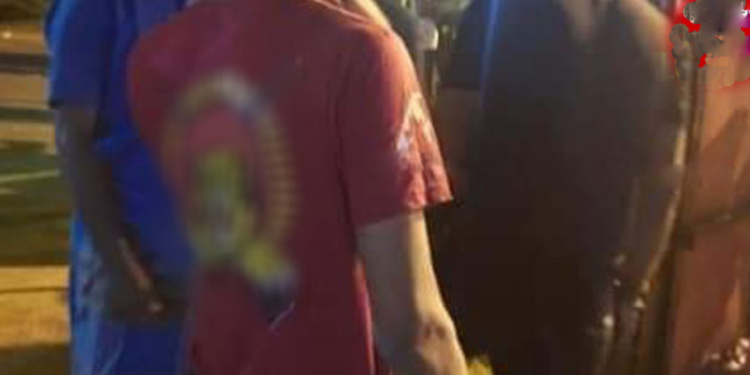 புலிகளின் தலைவர் பிரபாகரனின் உருவப்படம்பொறித்த ரீ சேட் போடவருக்கு நிகழ்ந்த கதி!