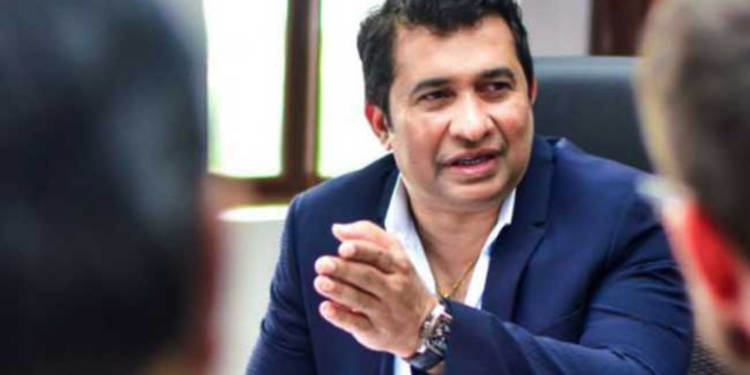 முன்னாள் விளையாட்டுத்துறை அமைச்சருக்கு எதிராக மனு தாக்கல்