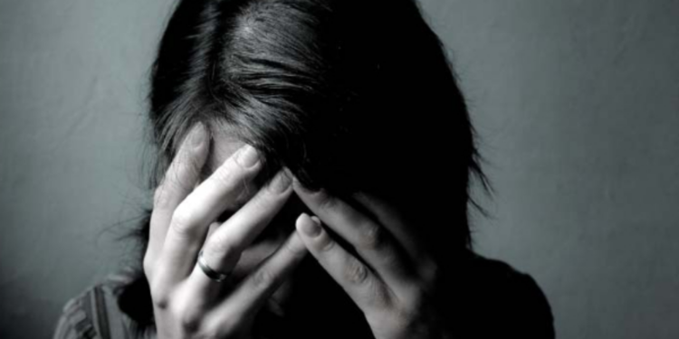 யாழ் அக்காவால் கனடாவில் விபரீத முடிவெடுத்த தங்கை