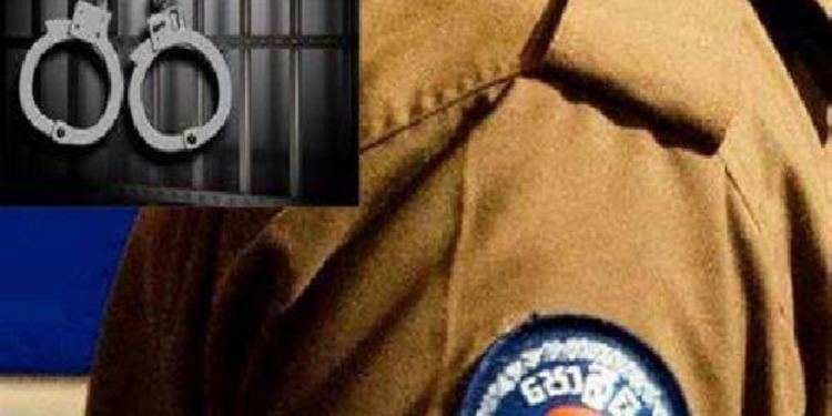 போதைப் பொருளுடன் கைதான பொலிஸ் அதிகாரி!