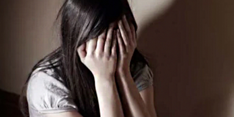 கழிவறை கிருமிநாசினியை குடித்த சிறுமிக்கு நிகழ்ந்த சோகம்!