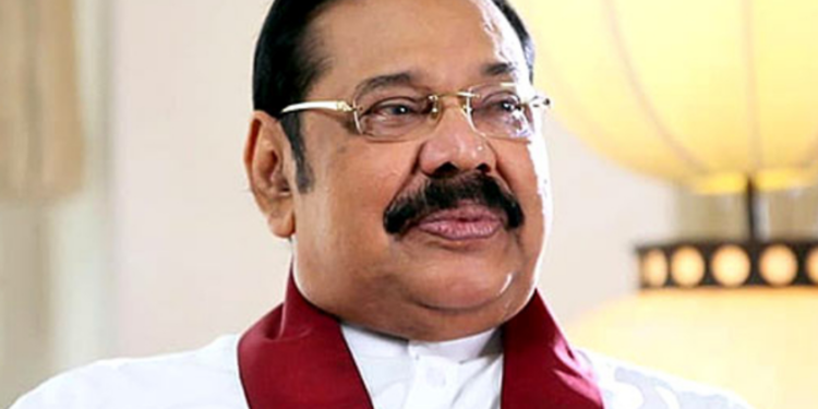 சம்பள அதிகரிப்பு தொடர்பில் மகிந்த வெளியிட்டுள்ள செய்தி!