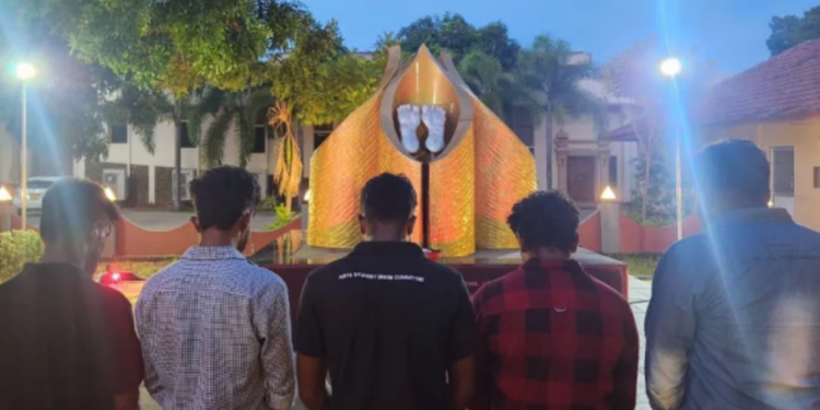 பொலிசாரின் நடவடிக்கையால் அச்சத்தில் மட்டக்களப்பு மக்கள்