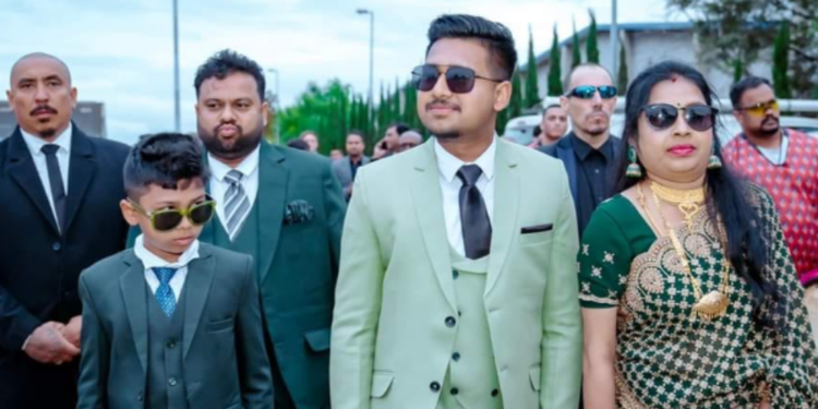 அவுஸ்ரேலிய பாதுகப்பு படையில் மட்டக்களப்பு இளைஞன்