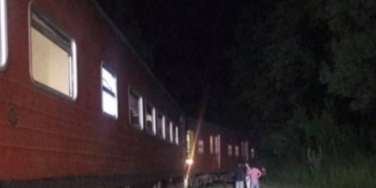 திடீரென தடம்புரண்ட யாழ்தேவி