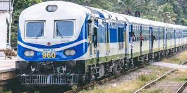 ரயிலுடன் மோதுண்டு நபர் ஒருவர் உயிரிழப்பு!