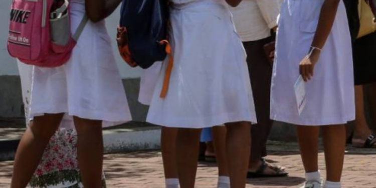 இலங்கையின் கல்வித் துறையில் வீழ்ச்சி!