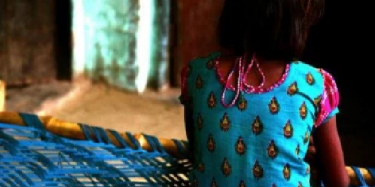 சிறுமியை துஷ்பிரயோகம் செய்த  32 வயது நபர் கைது!